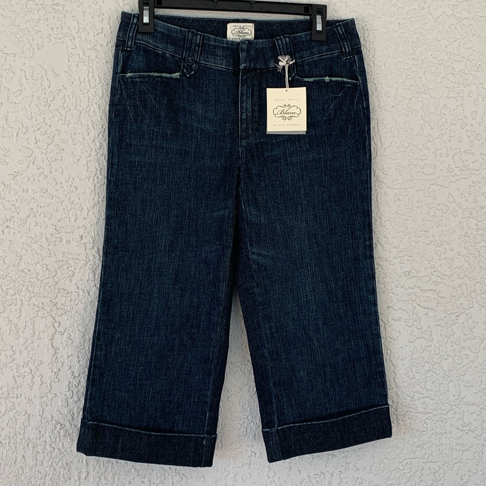 White House Black Market blanc style jean cuff capris size 6